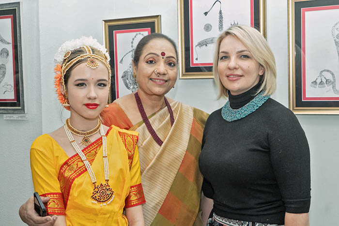 Открытие выставки Уши Радхакришны